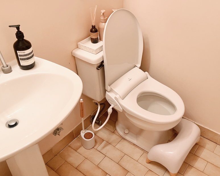 Review by dana r.
<br>real Pooping Human